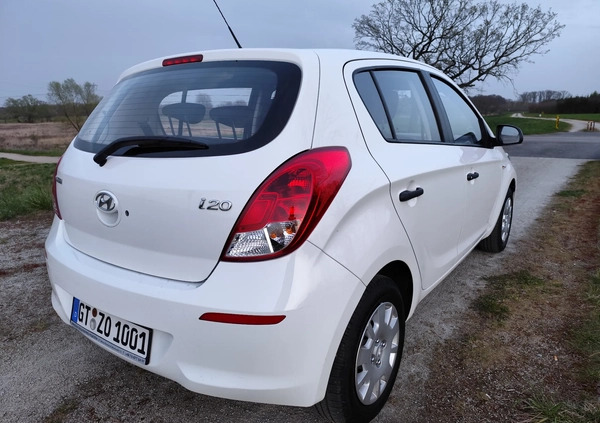 Hyundai i20 cena 16800 przebieg: 118000, rok produkcji 2014 z Legnica małe 704